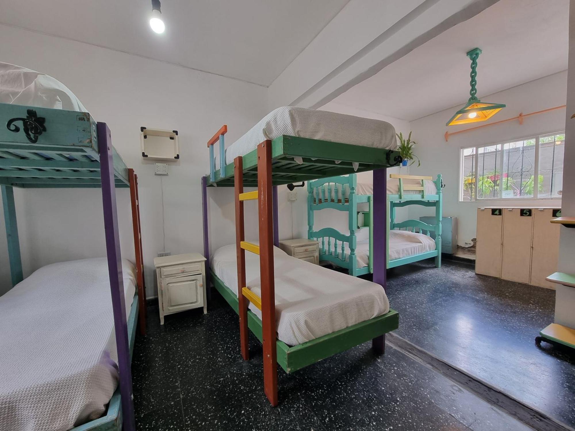 Yunga Hostel Salta Phòng bức ảnh